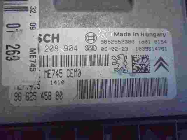 Centralita Peugeot ME7.45 9662545880 9652552380 9652552380 id01 BOSCH 0261208904
