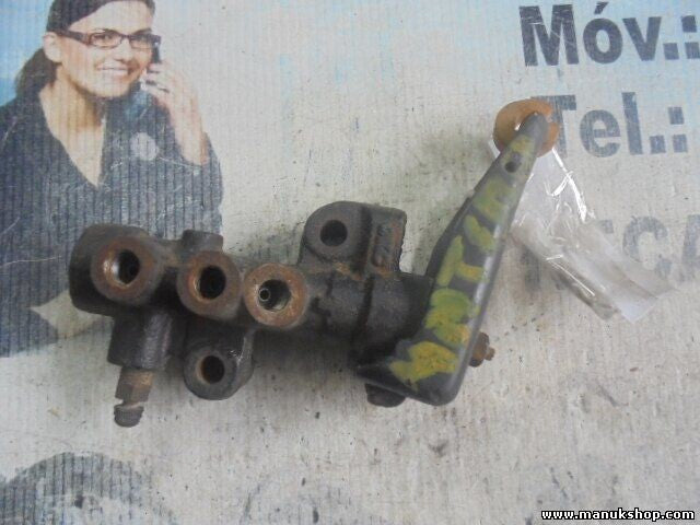 Repartidor de freno Mitsubishi Montero Pajero (V60/V70) 2.5TDI MB520459