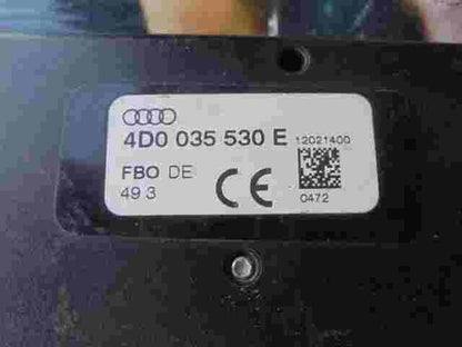 Amplificatore antenna Audi A3 S3 8L 4D0035530E 4D0 035 530 E 4DO035530E FBO DE