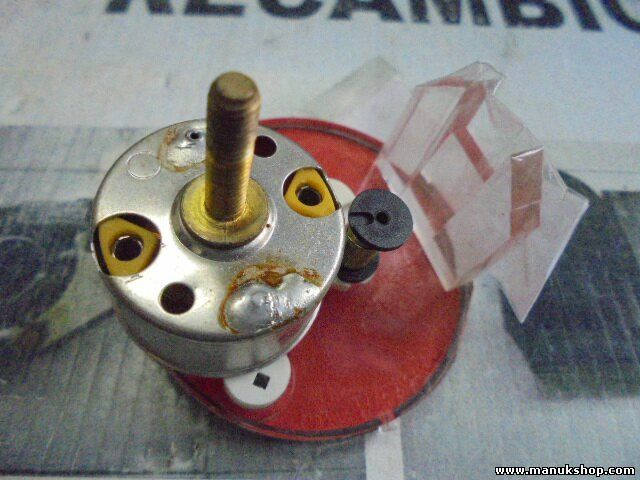 indicatore pressione olio Audi 100 C3 443919033EA 110008417001 B 37/167-2.