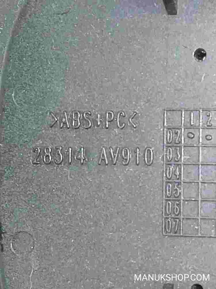 Consola central Nissan Primera P12 28314AV910 28314-AV910