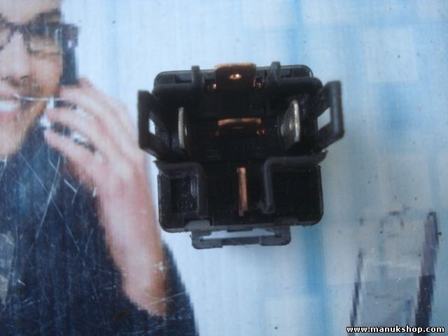 Relé  Kia Rio 95225-29200 9522529200 DECO