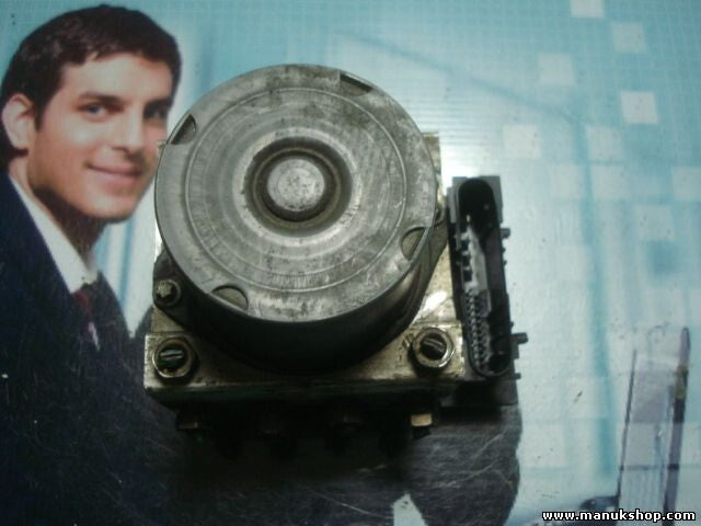 Unidad hidráulica del ABS Renault 8200038695 BOSCH 0265800300 0265231300