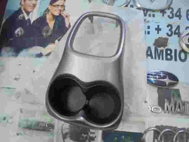 Consola central Toyota Aygo 588040H020  588040H020B2 588040H020 B2 B3B4