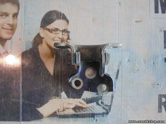 Bisagra de la puerta trasera izquierda abajo Land Rover Range Rover P38