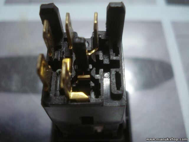 Niebla interruptor Nissan Atleon ASSY 253709X100