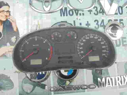 Cuadro de instrumentos Seat Leon W01M0920800C  1M0920800C VDO 110080012004