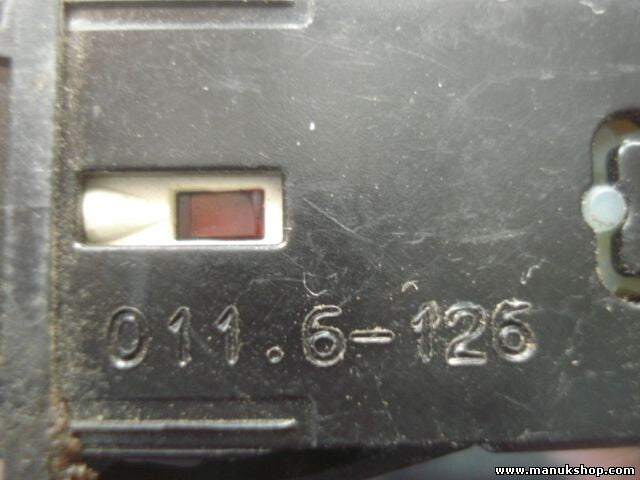 Interruptor de emergencia warning Skoda Felicia TRW 011 6U0953235