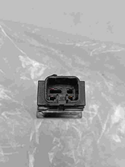 Niebla interruptor Toyota Corolla E120 E130 R157998 R 157998