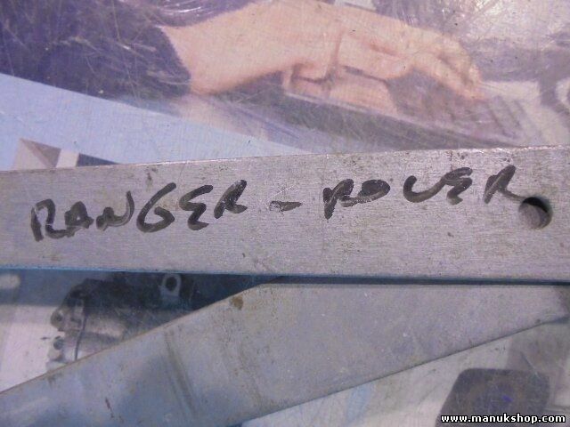 Meccanismo alzacristalli anteriore destro Land Rover 0130821084 83BB14A389AD