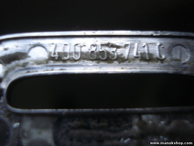 Emblema trasero Audi A8 4cm 4D0853741C 4D0853741