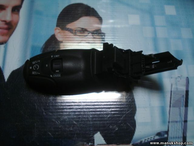 Cruise control del interruptor Citroen Peugeot TRW 9641796480 96637157XT 