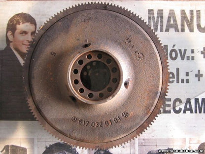 Volante de motor bimasa Mercedes-Benz 300D GD W460 6170320101 617 032 01 01