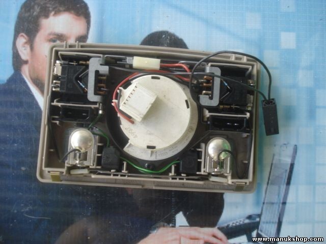 Interior de la luz interior de la luz delantera Audi 4B0947303E 4B0959613A