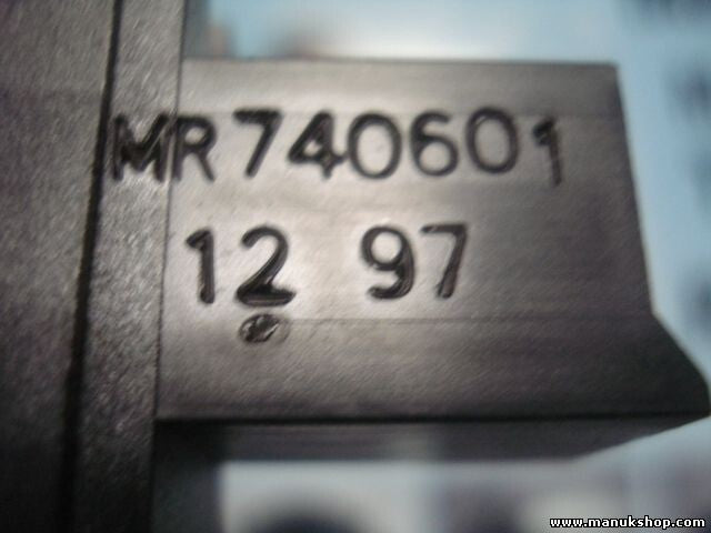 mando botonera elevalunas Mitsubishi Carisma MR740601 MR 740 601