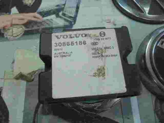 Control de la unidad de alarma inmovilizador módulo Volvo 30865186 F005V00073