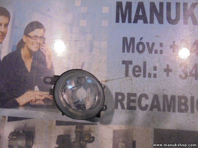 Faro antiniebla izquierdo Land Rover XBJ100260 XBJ 100260 LH 67807606 0281
