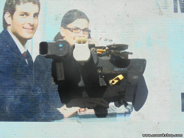 Serratura porta anteriore destra Opel Frontera B VALEO 16637560 05100A1O