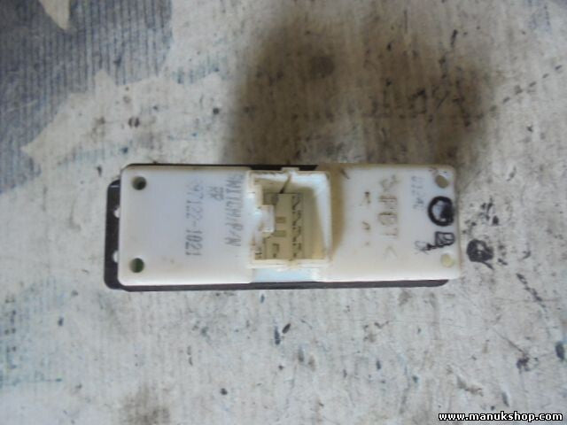 mando botonera elevalunas Isuzu Trooper 8970900082 897090-0082