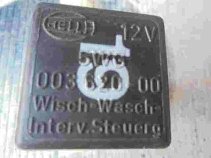 Limpiaparabrisas relé  VW Passat Golf IV Nr.19 321955531A HELLA 5WG00362000