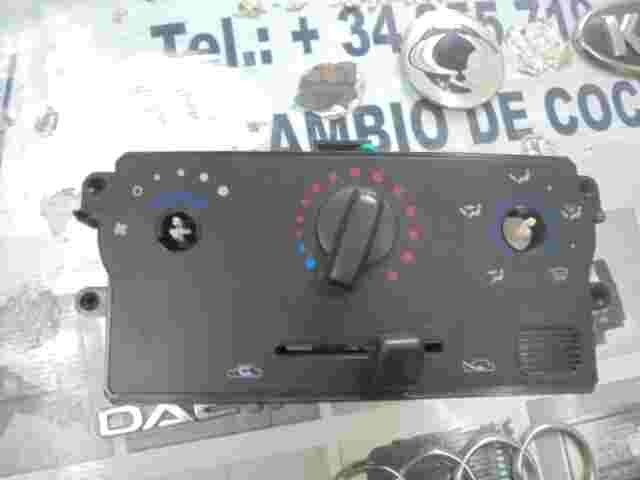Climatizzatore Riscaldamento Climatizzatore Pannello di controllo Nissan 7040...