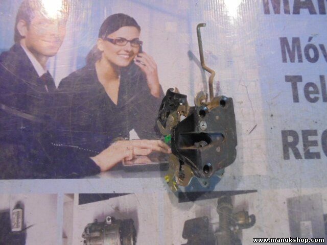 Serratura porta posteriore sinistra Suzuki Vitara ET, TA 82202 0000