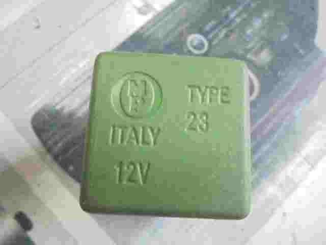 Relé PEUGEOT 205 1.1 TYPE 23 ITALY 12V