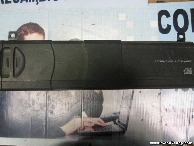  Cambiador de CD Land Rover Freelander Alpine 6 Disc XQE000340 H20815077