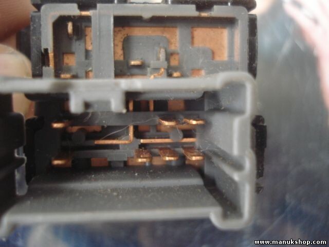 MANDO RETROVISOR Nissan Almera Bj.95-00 73220 6X30T