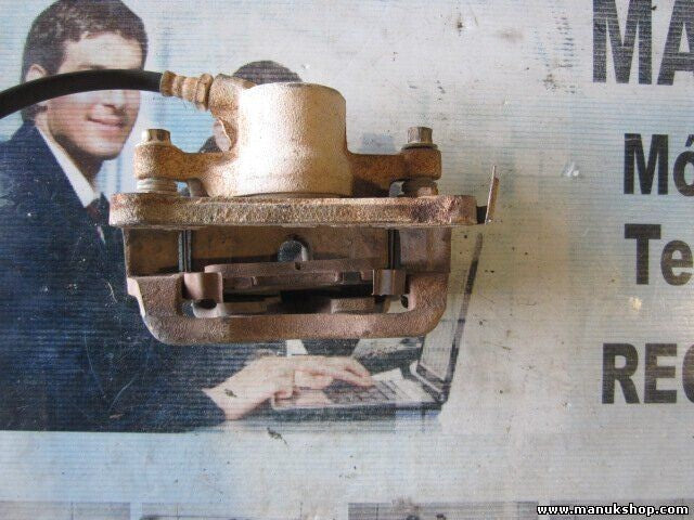 Pinza trasera derecha Mitsubishi Pajero Montero 2.5 TD R 1520