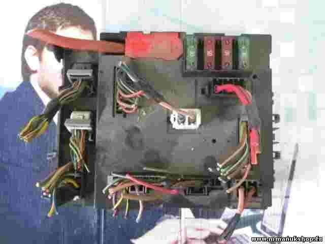 Caja de fusibles Smart Fortwo 0011868V013 00 11868 V013 SIEMENS VDO 5WK45090