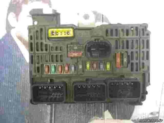 Scatola fusibili relè Peugeot 407 96593780 BSM-L01-00 SIEMENS S118983001M