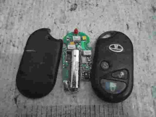 Alojamiento de la llave de control remoto inalámbrico Tata 269854909913 TXBA