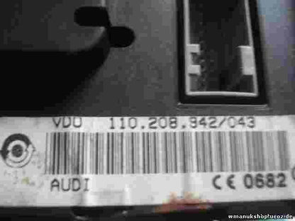 Cuadro de instrumentos Audi A4 1.9 TDI Quattro 8D0920932FX VDO 110208942043
