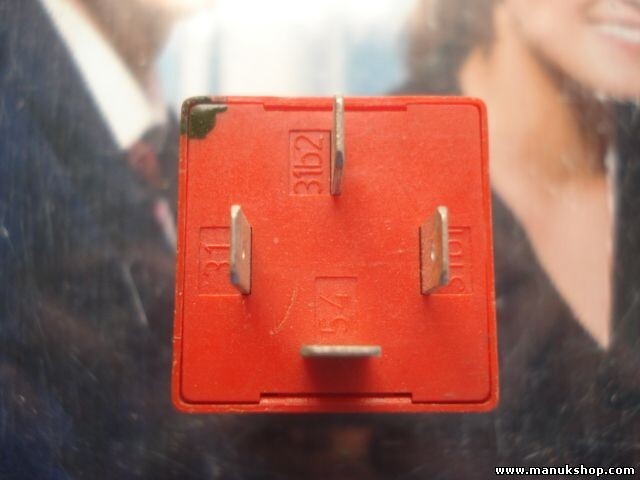 Relé Smart Fortwo MC01 000 4919 V001 TRW 471 017 0004919V001 TRW471017