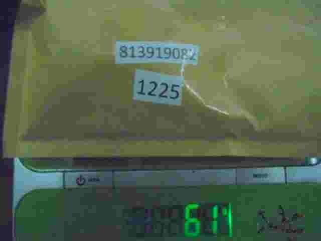 La presión de aceite supervisión de dispositivos relé Audi 80 813919082