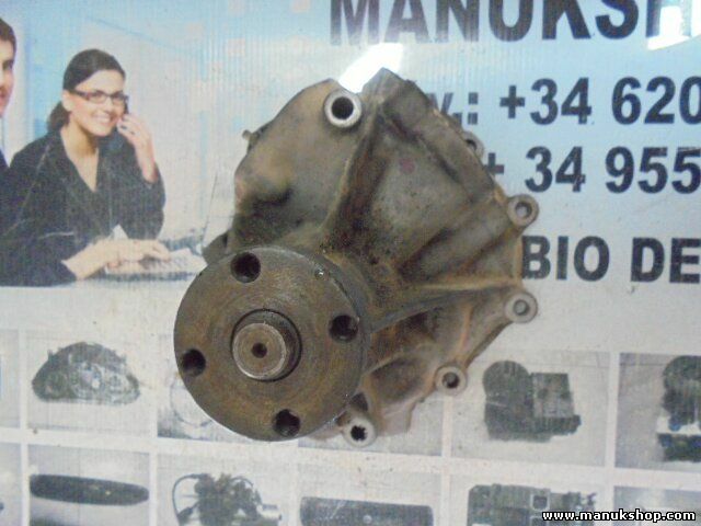 Pompa acqua Mercedes W126 C126 R1172011001 R 117 201 10 01