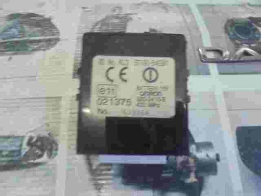 Controlador cierre centralizado Suzuki Liana 3719054G81 Omron G8D241SB 021375