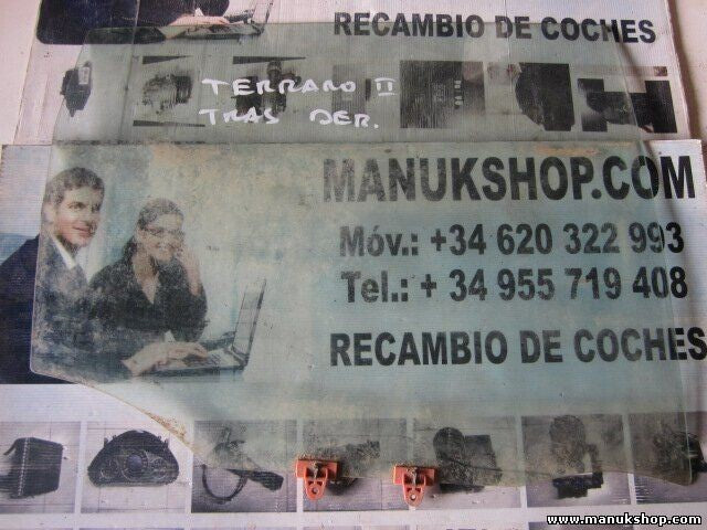 Cristal de la puerta trasero derecho Nissan Terrano Ford 43R000257 TEMPERIT