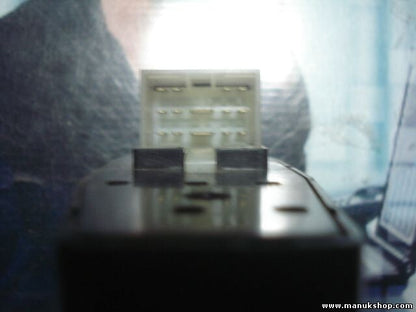 mando botonera elevalunas Kia CARENS 45249E1002 OK2CY66350CXU