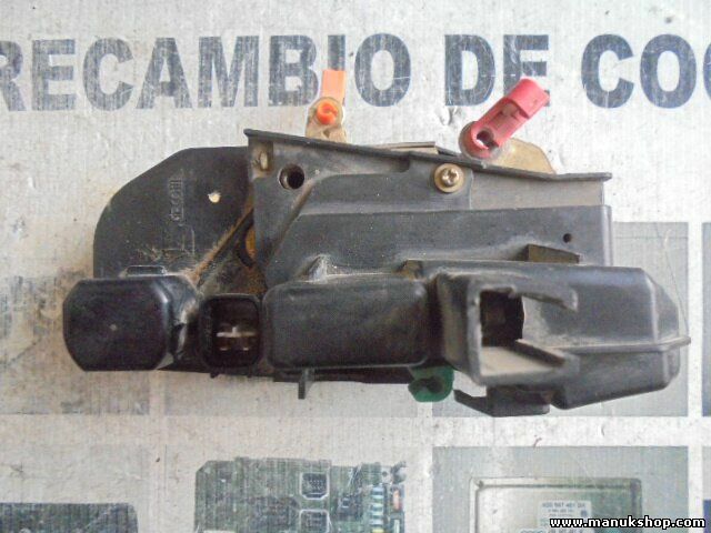Cerradura puerta delantera izquierda Chevrolet Blazer S10 2.2 1994/10 15110509