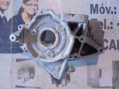 Soporte de la bomba de inyección Renault Kangoo Laguna Megane 1.9 DCI 8200065848