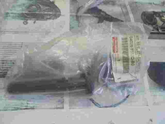 Kit FR Poggiatesta Sedile Toyota Lexus IS 220D Avensis 040065510DB0 04006-551...