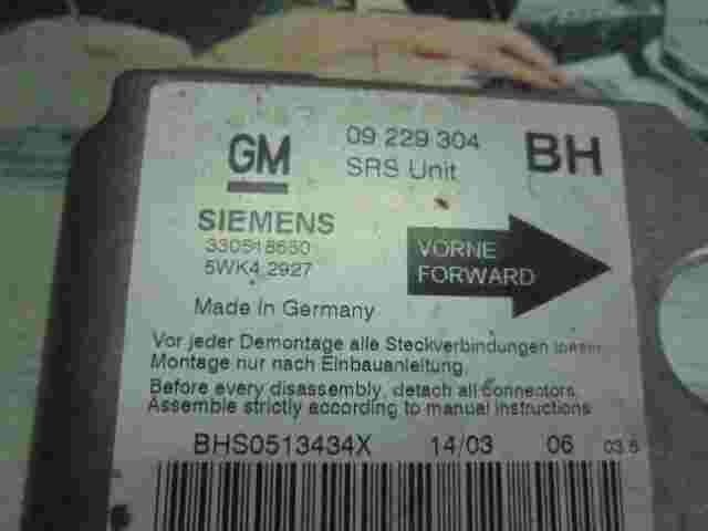 Sensor de impacto de airbag Opel Astra G BH 09229304 SIEMENS 5WK42927
