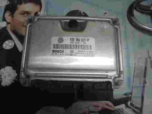 Centralina VW Skoda Octavia 038906019PF DIESEL EDC15P 2152 BOSCH 0281015334