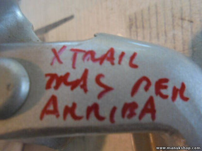 Bisagra de la puerta trasera derecha arriba  Nissan X-Trail T30 103 KW, 140 PS