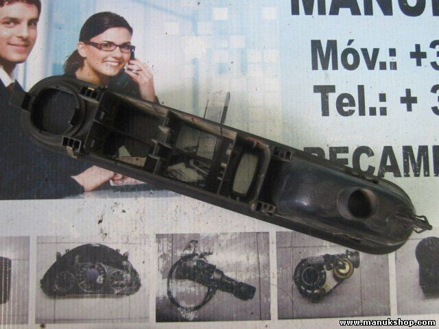 Tapa del interruptor de ventana Renault Espace 8200250647 DAG J81 PLATINE