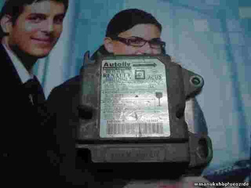 Airbag Centralita Renault Megane (AK) 8200117653A 600639600 600 63 96 00