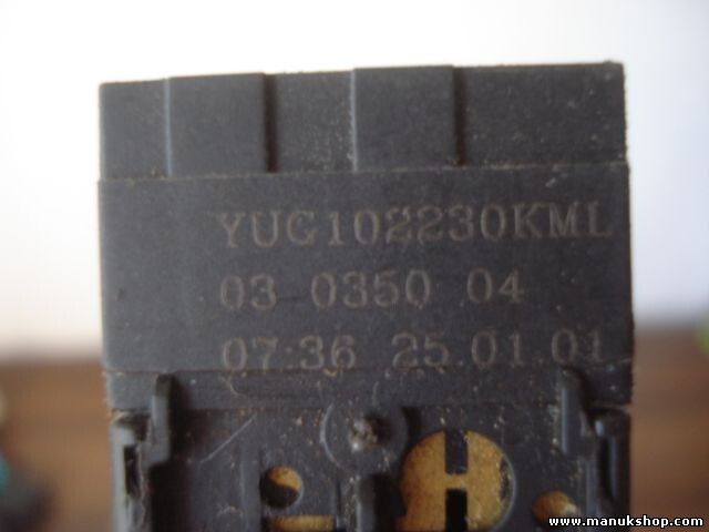 Interruptor del limpiaparabrisas trasero Land Rover YUG102230KML 03035004