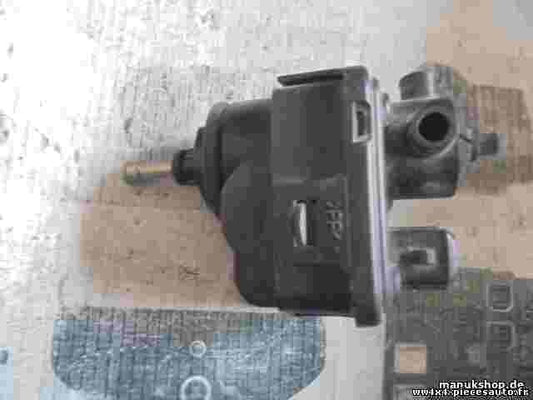 Control de alcance de los faros Mitsubishi L200 L300 L400 Lancer 00728244